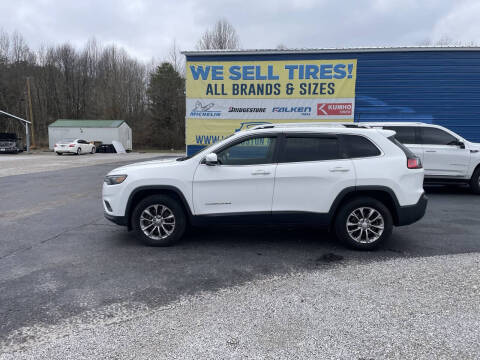 2019 Jeep Cherokee for sale at Livingston Auto Traders LLC in Livingston TN