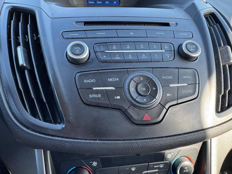 2017 Ford C-MAX Hybrid SE