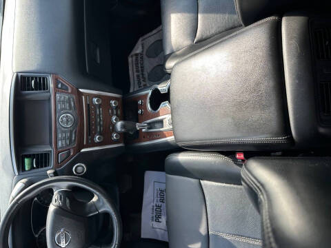 2017 Nissan Pathfinder Platinum