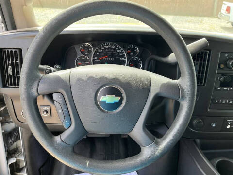 2017 Chevrolet Express 2500