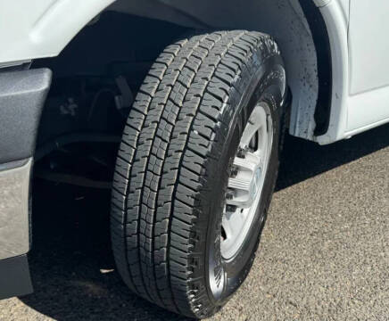 2018 Chevrolet Express LS 2500