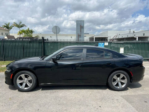 2015 Dodge Charger SXT