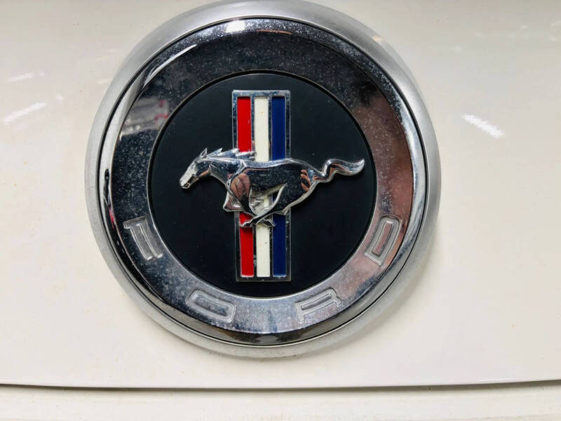 2010 Ford Mustang