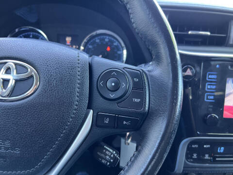 2018 Toyota Corolla SE