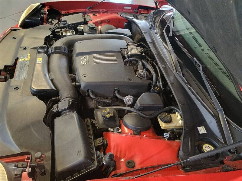 2002 Ford Thunderbird 66
