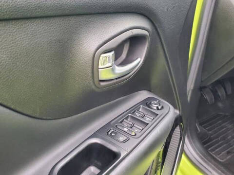 2017 Jeep Renegade Altitude