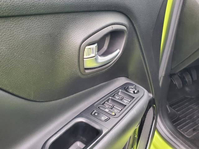 2017 Jeep Renegade Altitude