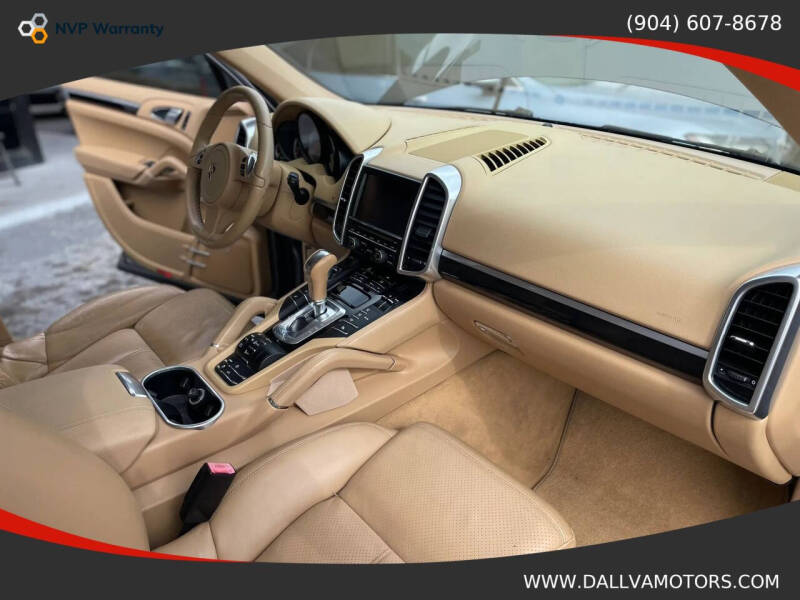 2011 Porsche Cayenne S