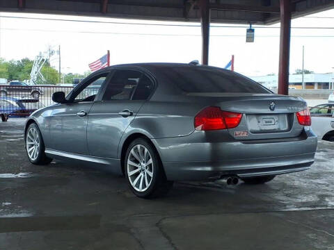 2011 BMW 3 Series 328i