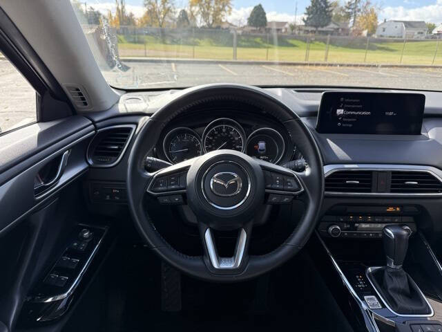 2022 Mazda CX-9 Touring Plus