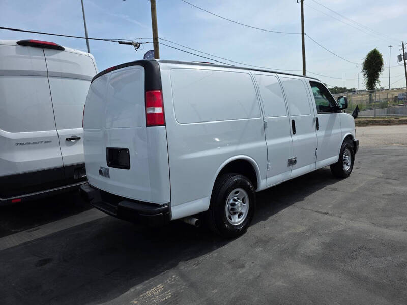 2019 Chevrolet Express 2500