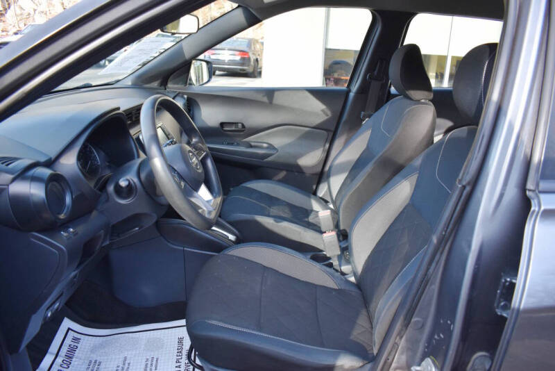 2019 Nissan Kicks SV