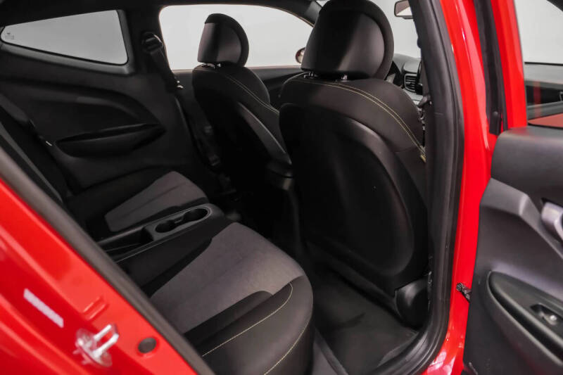 2019 Hyundai Veloster