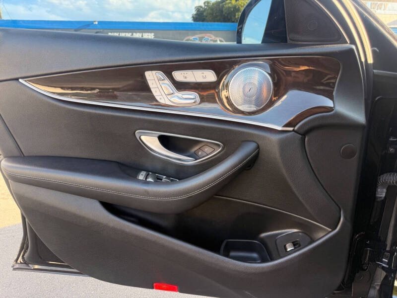 2019 Mercedes-Benz E-Class E 300