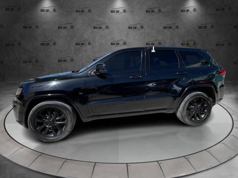 2017 Jeep Grand Cherokee Laredo