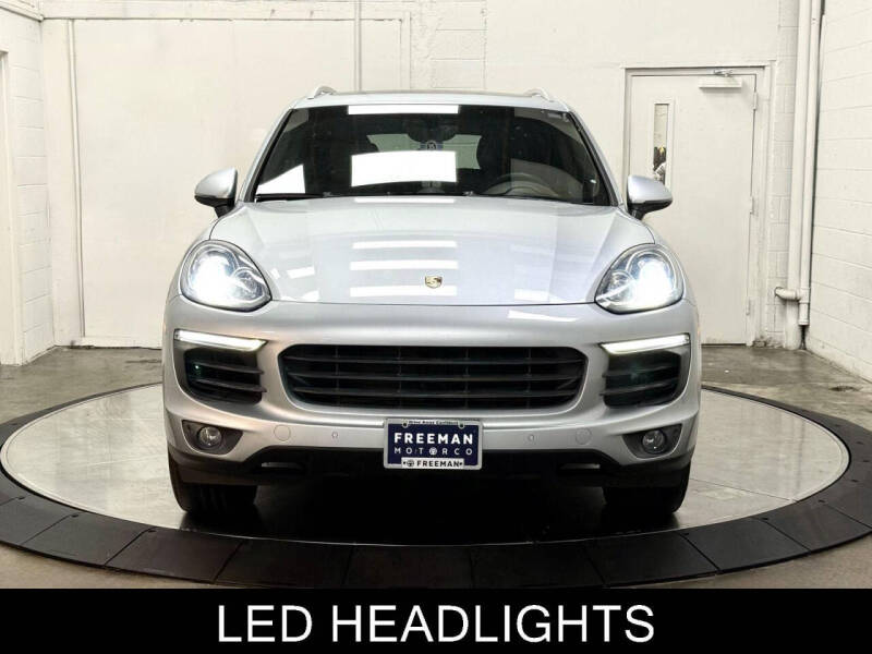 2016 Porsche Cayenne S E-Hybrid