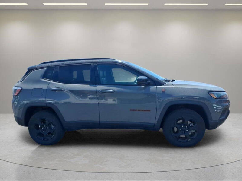 2023 Jeep Compass Trailhawk