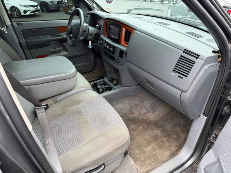 2006 Dodge Ram 2500 SLT