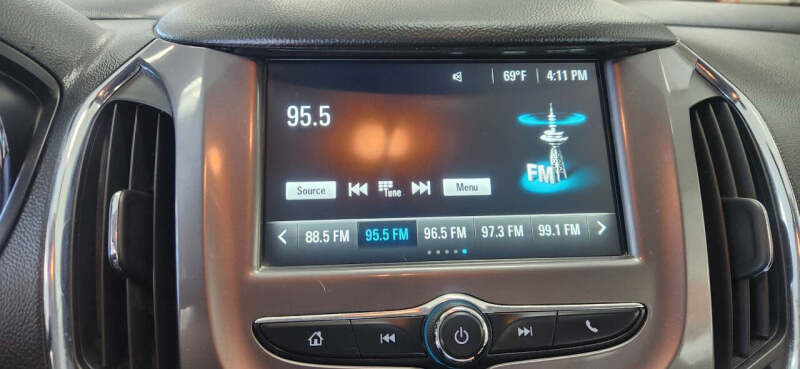 2018 Chevrolet Cruze LT Auto