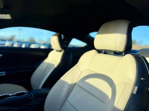 2015 Ford Mustang EcoBoost Premium