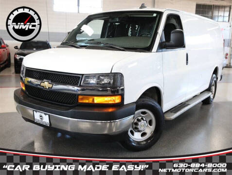 2022 Chevrolet Express 2500