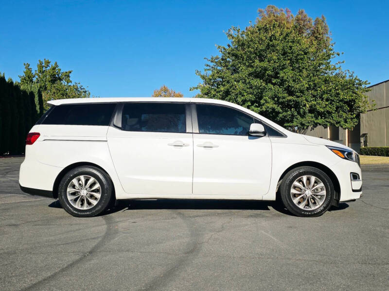 2020 Kia Sedona