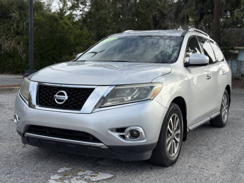 2015 Nissan Pathfinder SV