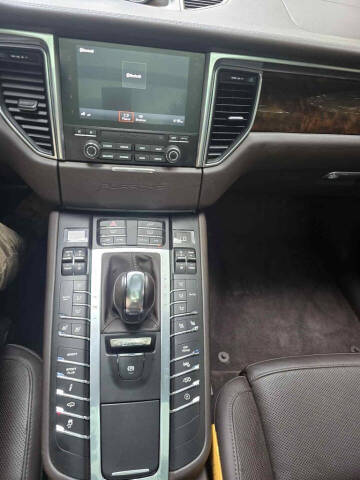 2017 Porsche Macan GTS