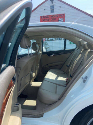 2011 Mercedes-Benz C-Class