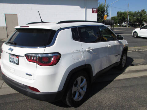 2017 Jeep Compass Latitude