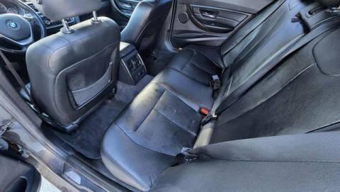 2012 BMW 3 Series 328i