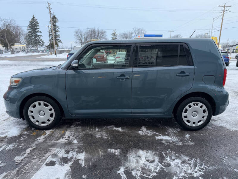 2008 Scion xB