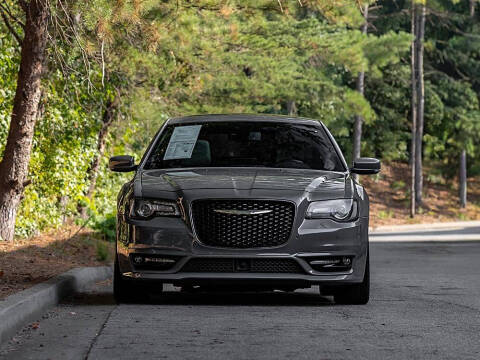 2017 Chrysler 300