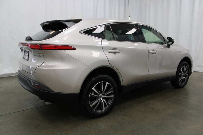 2021 Toyota Venza LE