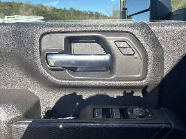 2026 Chevrolet Silverado 3500HD CC Work Truck