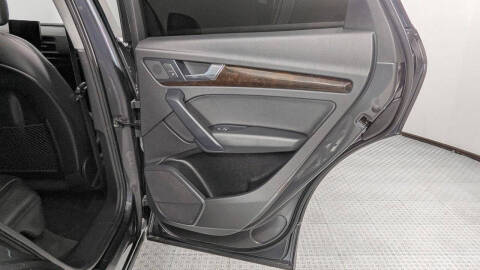 2019 Audi Q5 quattro Premium 45 TFSI