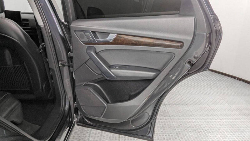 2019 Audi Q5 quattro Premium 45 TFSI