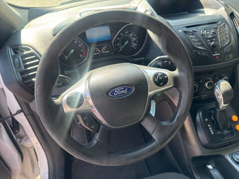 2016 Ford Escape S