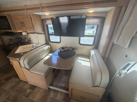2017 Thor Motor Coach Chateau