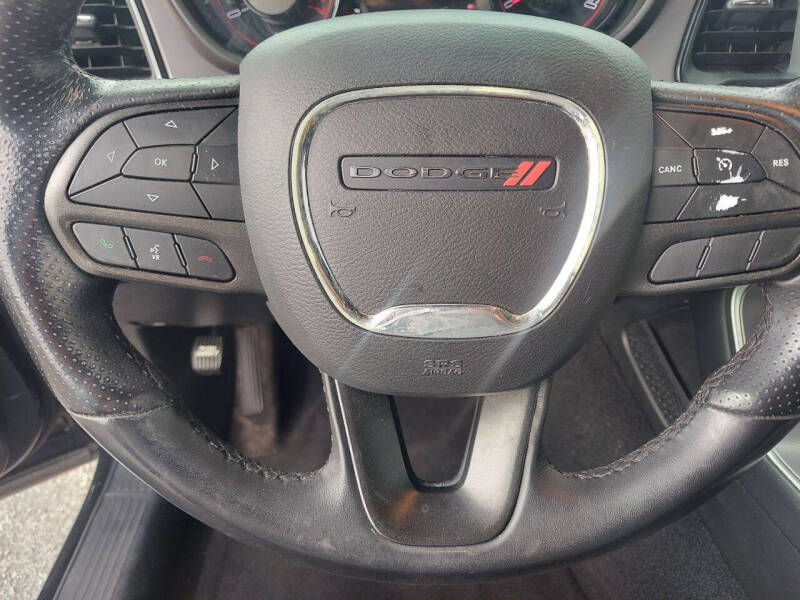 2022 Dodge Challenger SXT