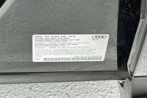 2017 Audi Q3 2.0T quattro Premium Plus