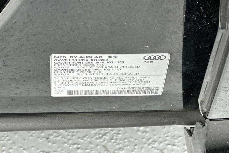 2017 Audi Q3 2.0T quattro Premium Plus