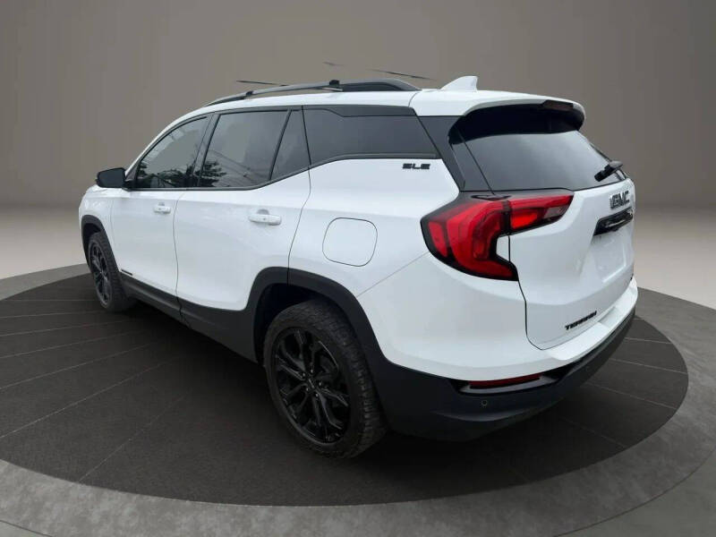 2021 GMC Terrain SLE