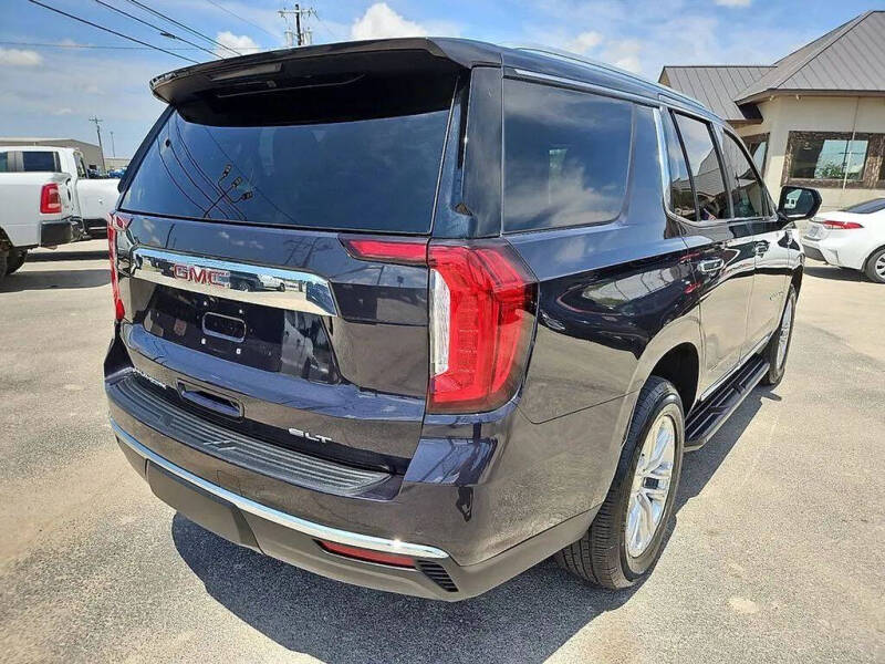 2024 GMC Yukon SLT