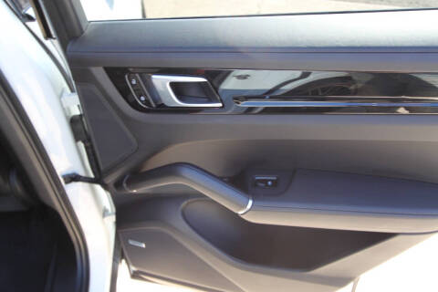 2021 Porsche Cayenne GTS