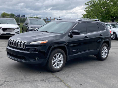 2017 Jeep Cherokee for sale at UTAH AUTO EXCHANGE INC in Midvale UT