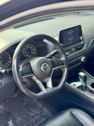 2019 Nissan Altima 2.5 SR