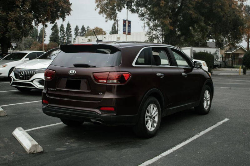 2019 Kia Sorento LX V6