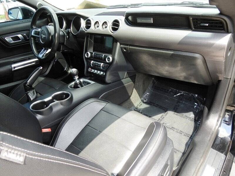 2018 FORD Mustang Coupe - $18,900