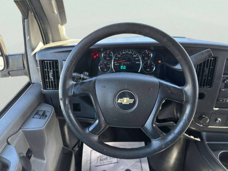 2016 Chevrolet Express 2500